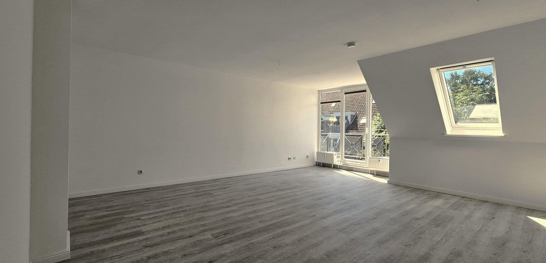 Prenájom bytu 4-izbový 112 m², Estorf, Dolné Sasko Prenájom bytu 4-izbový 112 m², Estorf, Dolné Sasko