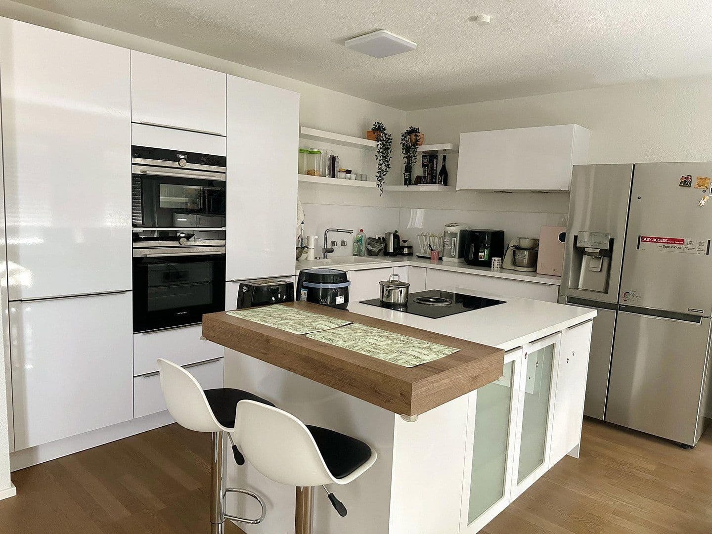 Prenájom bytu 4-izbový 108 m², Sindelfingen, Bádensko-Wurttembersko Prenájom bytu 4-izbový 108 m², Sindelfingen, Bádensko-Wurttembersko