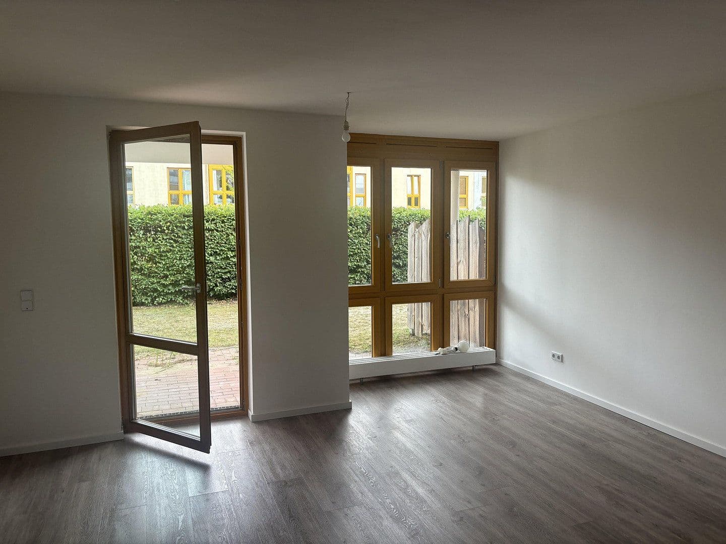 Prenájom bytu 1-izbový 34 m², Eichenring 17a, Panketal, Brandenbursko Prenájom bytu 1-izbový 34 m², Eichenring 17a, Panketal, Brandenbursko