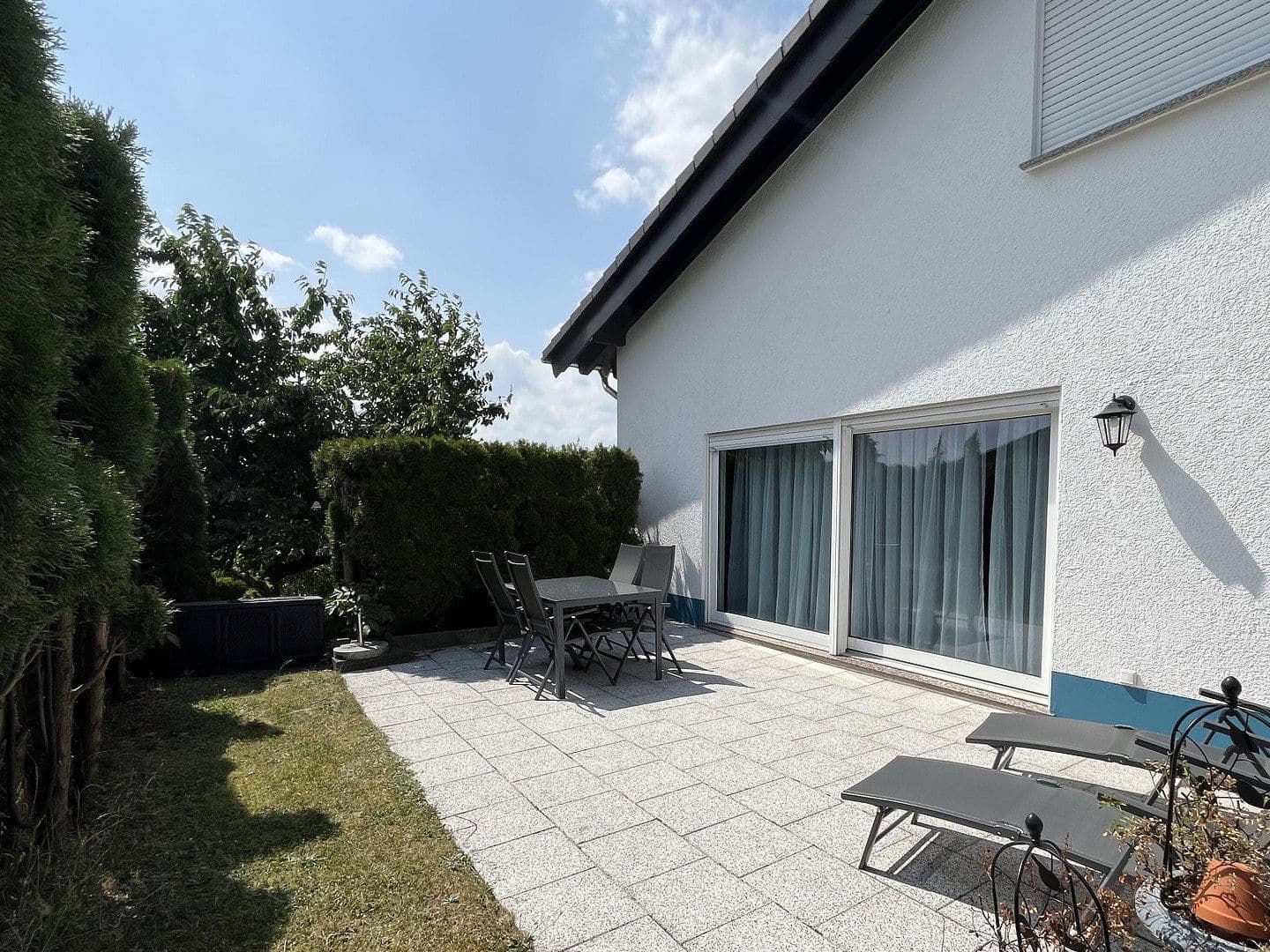 Predaj bytu 4-izbový 142 m², Montabaur, Porýnie-Falcko Predaj bytu 4-izbový 142 m², Montabaur, Porýnie-Falcko
