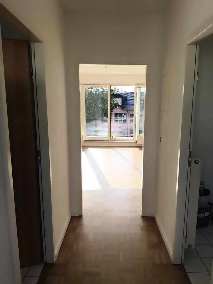 Prenájom bytu 1-izbový 40 m², Wendelsteinstraße 10, Vaterstetten, Bavorsko Prenájom bytu 1-izbový 40 m², Wendelsteinstraße 10, Vaterstetten, Bavorsko