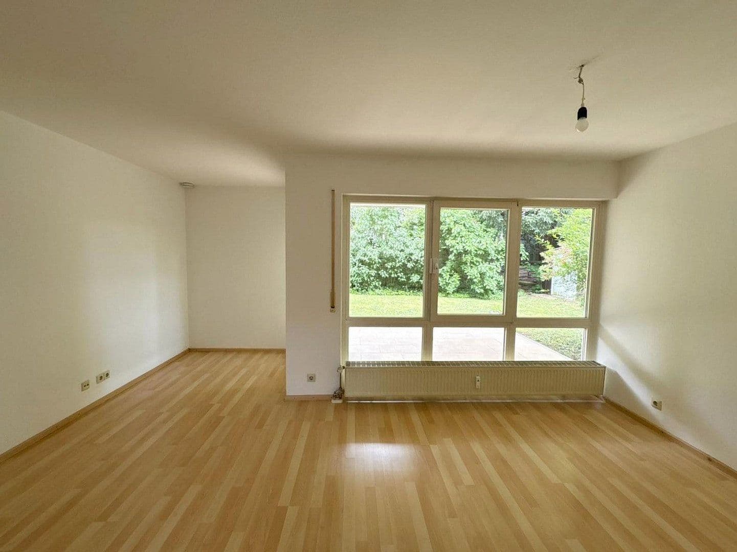 Predaj bytu 2-izbový 52 m², Stuttgart - Bad Cannstatt, Bádensko-Wurttembersko Predaj bytu 2-izbový 52 m², Stuttgart - Bad Cannstatt, Bádensko-Wurttembersko