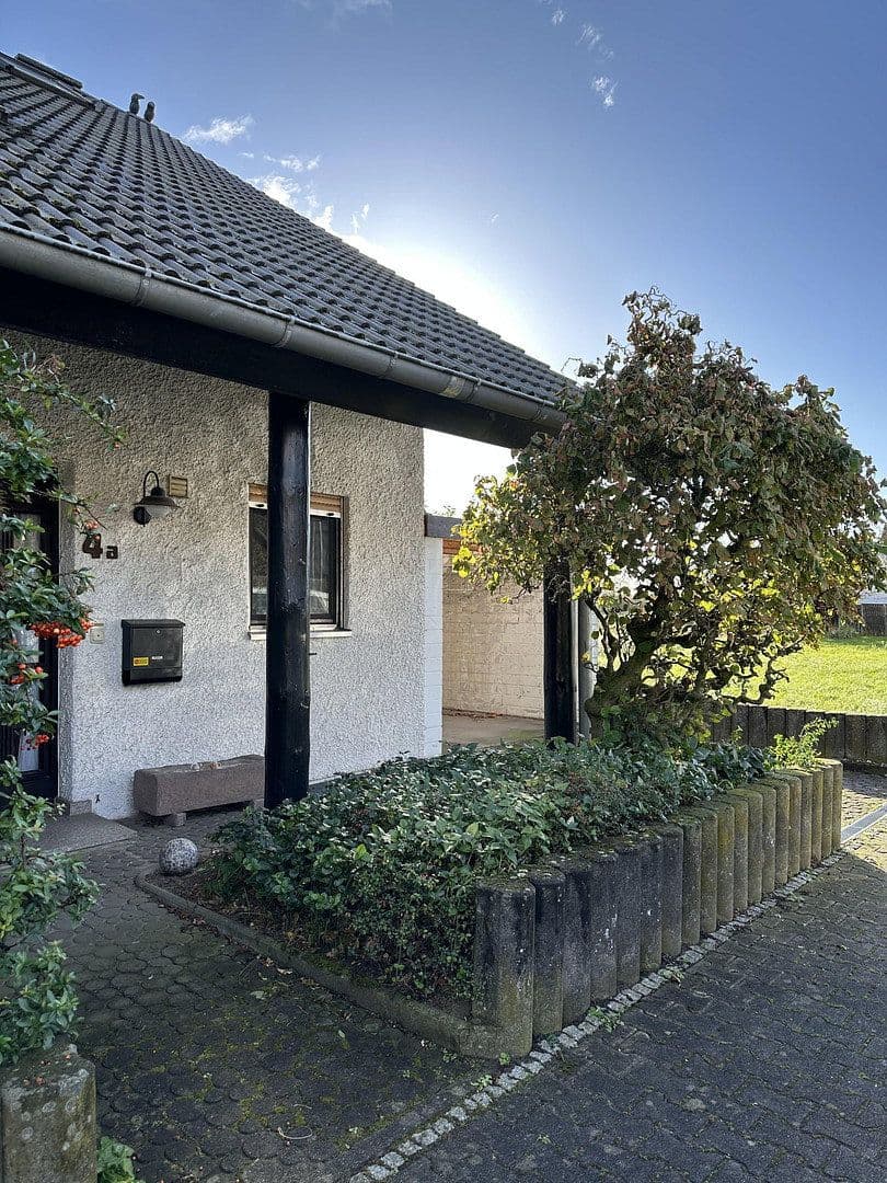 Predaj domu 114 m², pozemok 250 m², Pfungstadt, Hesensko Predaj domu 114 m², pozemok 250 m², Pfungstadt, Hesensko