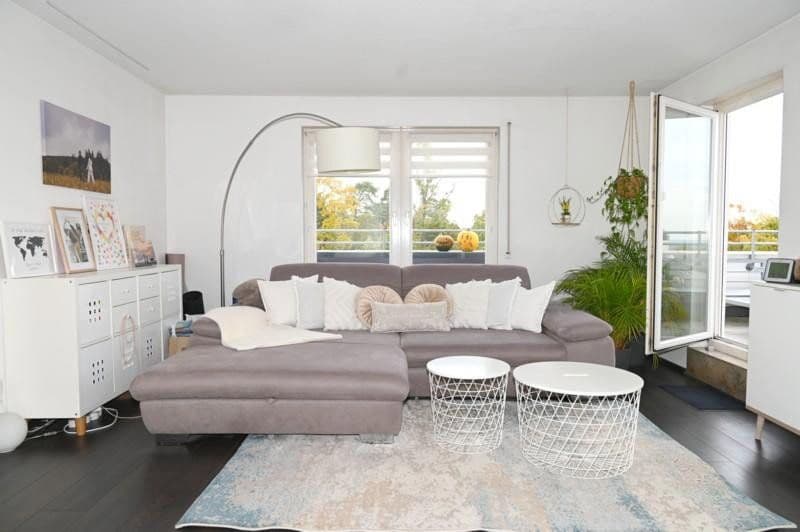 Prenájom bytu 2-izbový 81 m², Rohrer Höhe 1, Stuttgart, Bádensko-Wurttembersko Prenájom bytu 2-izbový 81 m², Rohrer Höhe 1, Stuttgart, Bádensko-Wurttembersko