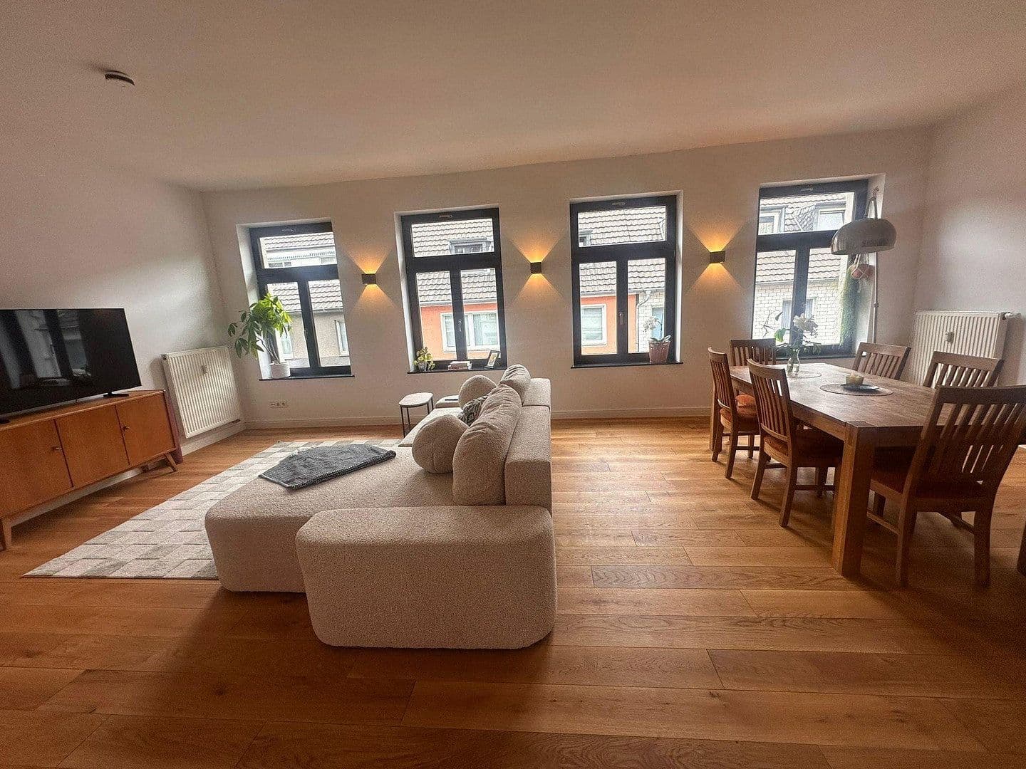 Predaj bytu 2-izbový 65 m², Koelhoffstr 5, Köln, Severné Porýnie - Westfálsko Predaj bytu 2-izbový 65 m², Koelhoffstr 5, Köln, Severné Porýnie - Westfálsko