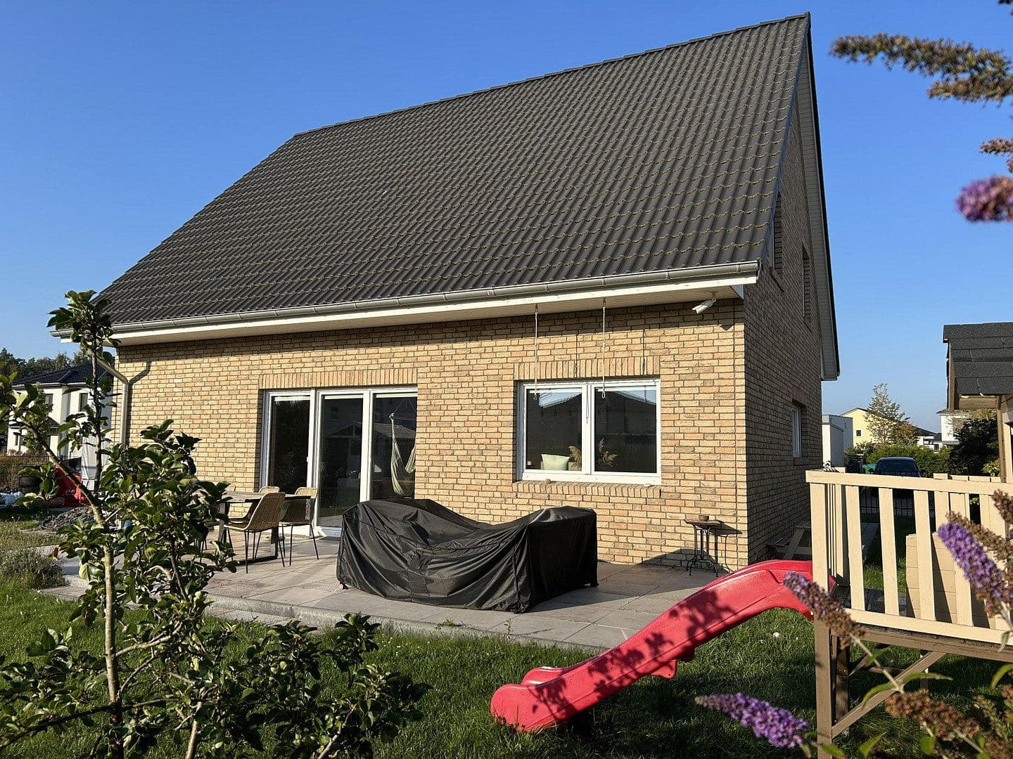 Predaj domu 140 m², pozemok 629 m², Zolaring 8, Ludwigsfelde, Brandenbursko Predaj domu 140 m², pozemok 629 m², Zolaring 8, Ludwigsfelde, Brandenbursko