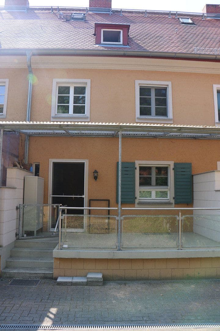 Predaj domu 97 m², pozemok 68 m², Brandenburg, Brandenbursko Predaj domu 97 m², pozemok 68 m², Brandenburg, Brandenbursko