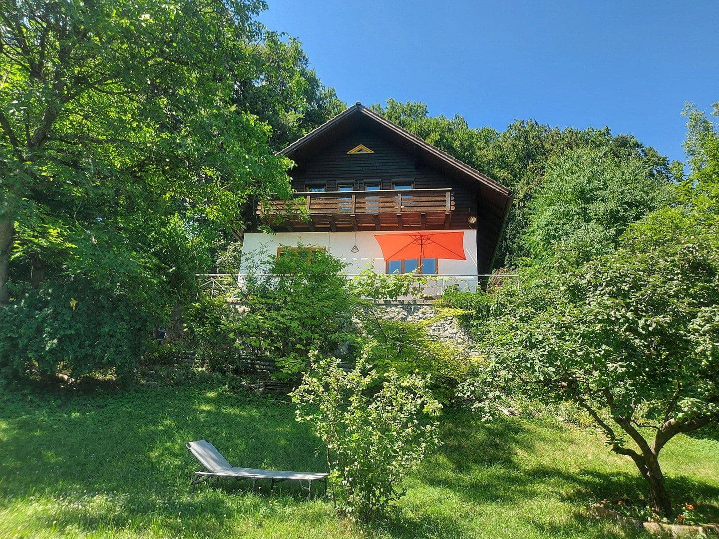 Prenájom domu 121 m², pozemok 1.600 m², Wörthsee-Steinebach, Bavorsko Prenájom domu 121 m², pozemok 1.600 m², Wörthsee-Steinebach, Bavorsko