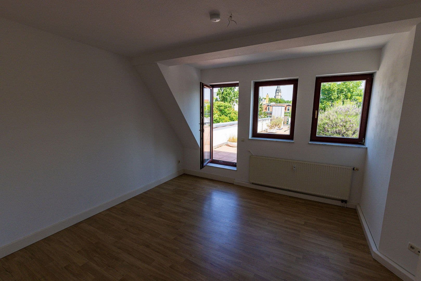 Predaj bytu 3-izbový 137 m², Ernst-Pinkert-Str. 11, Leipzig, Sasko Predaj bytu 3-izbový 137 m², Ernst-Pinkert-Str. 11, Leipzig, Sasko