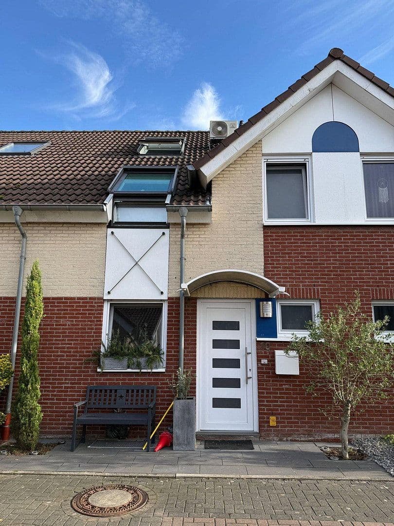 Predaj domu 113 m², pozemok 245 m², Willich, Severné Porýnie - Westfálsko Predaj domu 113 m², pozemok 245 m², Willich, Severné Porýnie - Westfálsko
