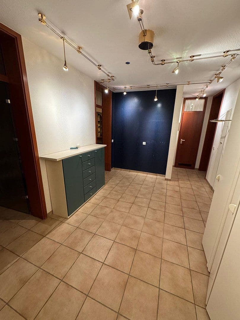Prenájom bytu 3-izbový 92 m², Viehtrifftstraße 42, Speyer, Porýnie-Falcko Prenájom bytu 3-izbový 92 m², Viehtrifftstraße 42, Speyer, Porýnie-Falcko