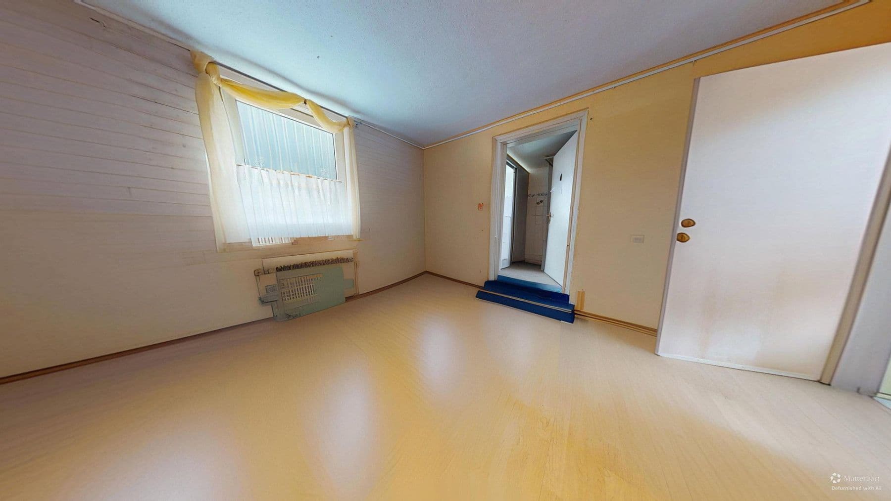 Prenájom bytu 6-izbový 128 m², Hauptstraße 62, Nordstemmen, Dolné Sasko Prenájom bytu 6-izbový 128 m², Hauptstraße 62, Nordstemmen, Dolné Sasko