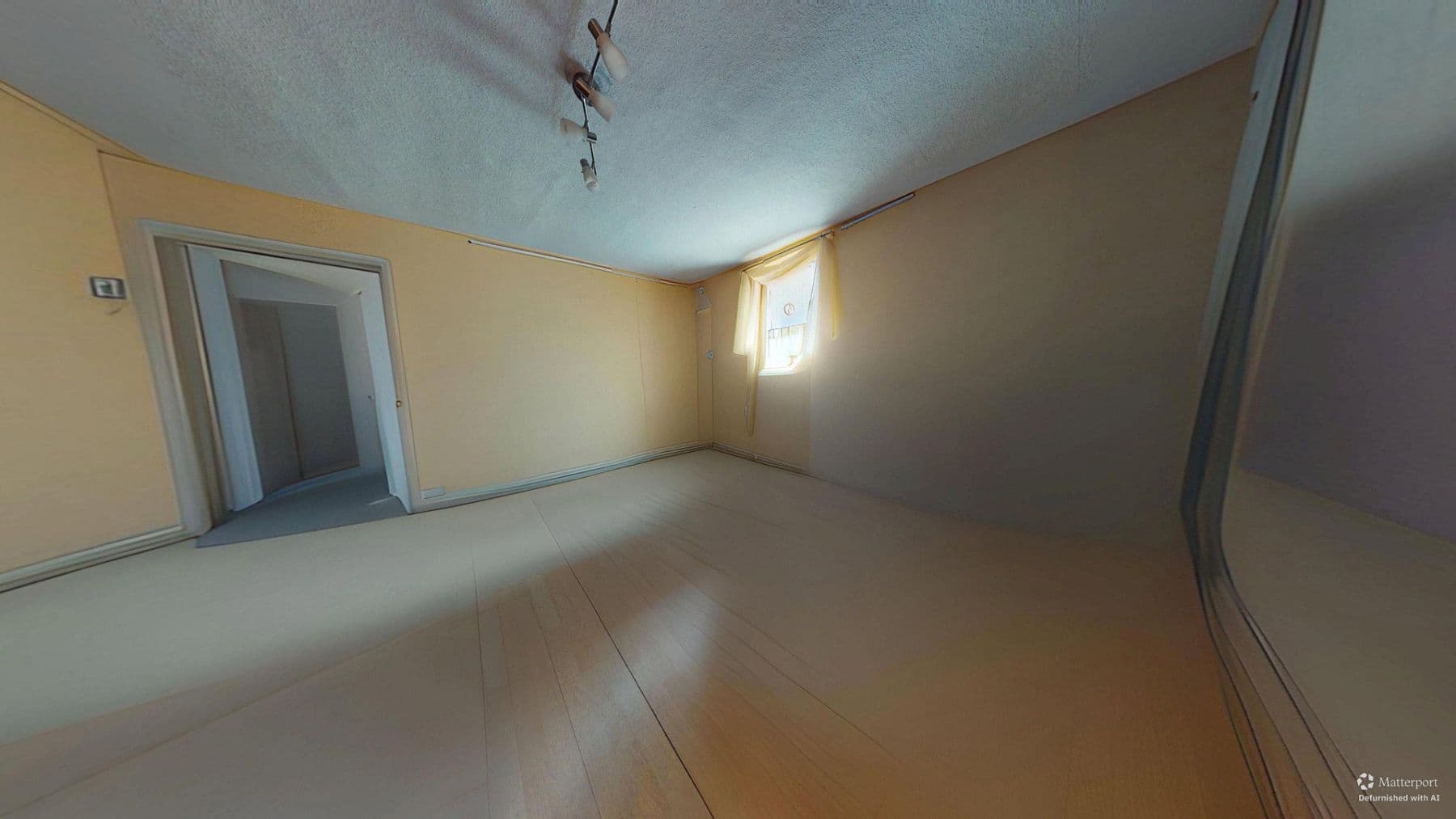 Prenájom bytu 6-izbový 128 m², Hauptstraße 62, Nordstemmen, Dolné Sasko Prenájom bytu 6-izbový 128 m², Hauptstraße 62, Nordstemmen, Dolné Sasko