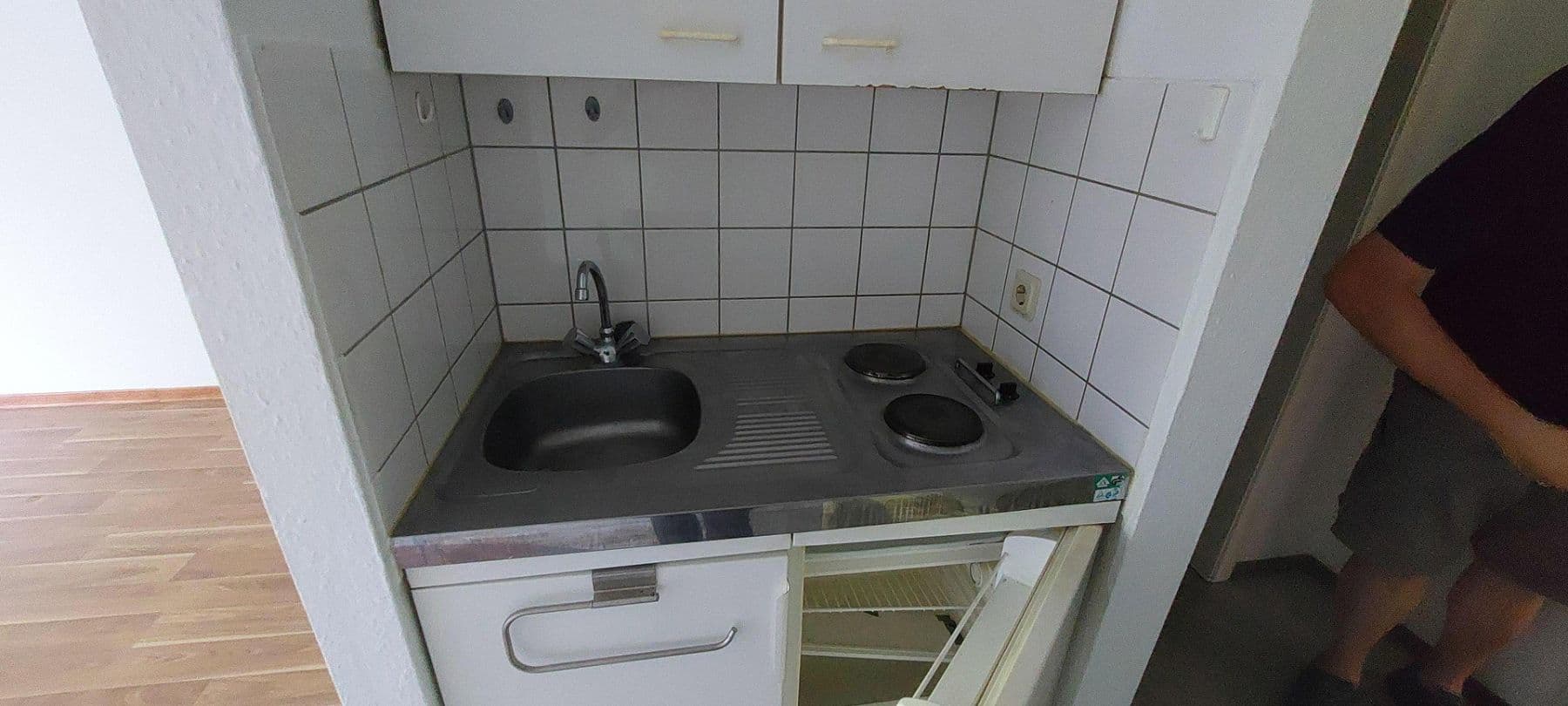 Prenájom bytu 1-izbový 22 m², Saarbrücken, Sársko Prenájom bytu 1-izbový 22 m², Saarbrücken, Sársko