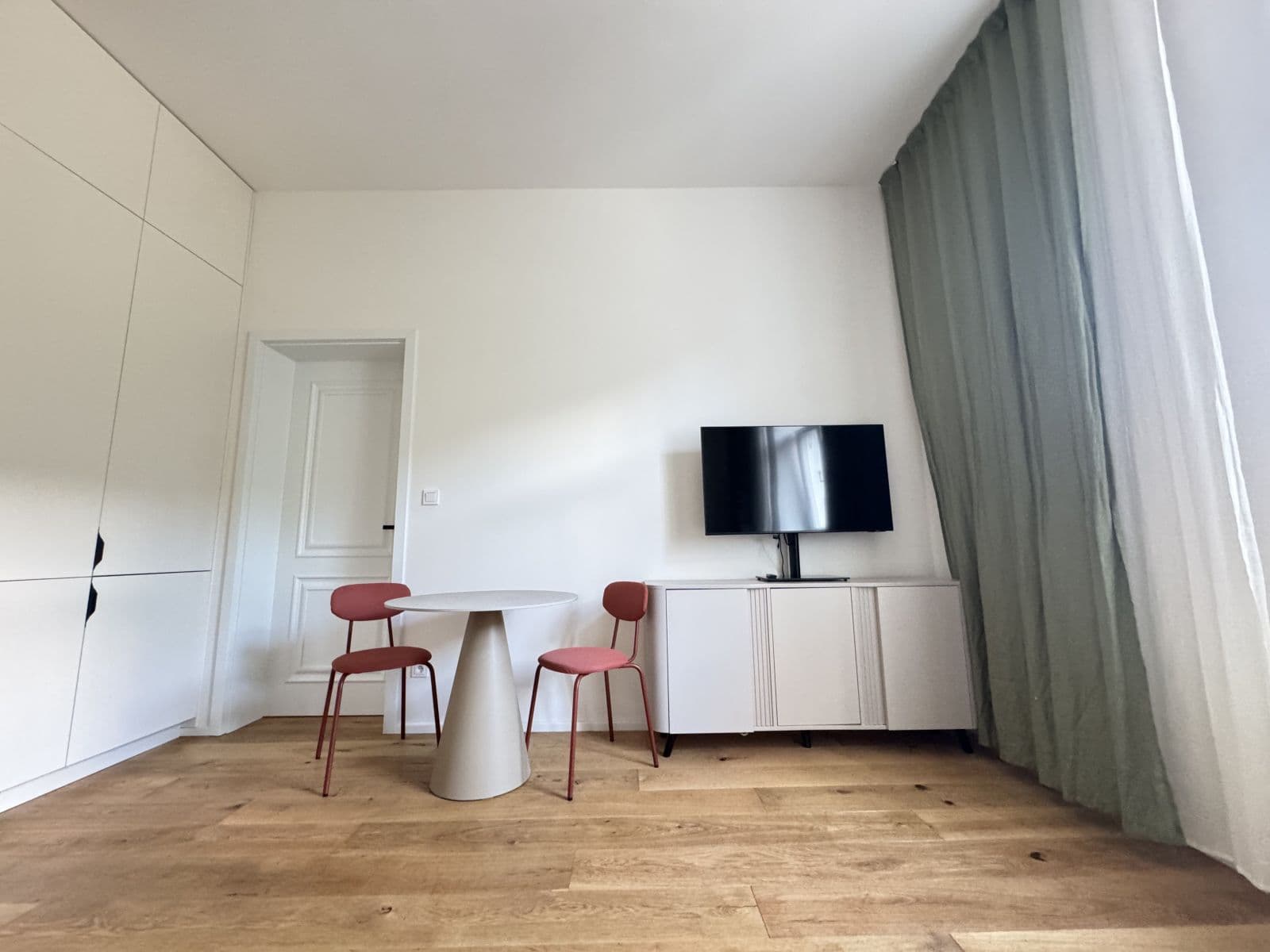 Prenájom bytu 39 m², Tachovske namesti, Praha, Praha Prenájom bytu 39 m², Tachovske namesti, Praha, Praha