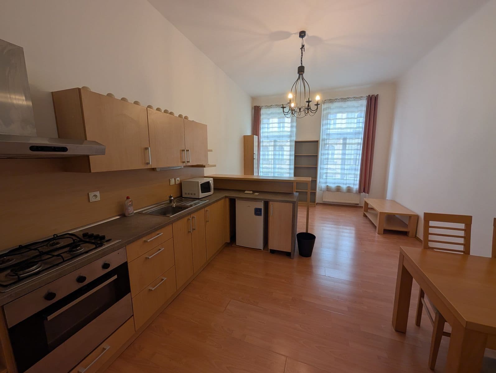 Prenájom bytu 50 m², Wenzigova, Praha, Praha Prenájom bytu 50 m², Wenzigova, Praha, Praha