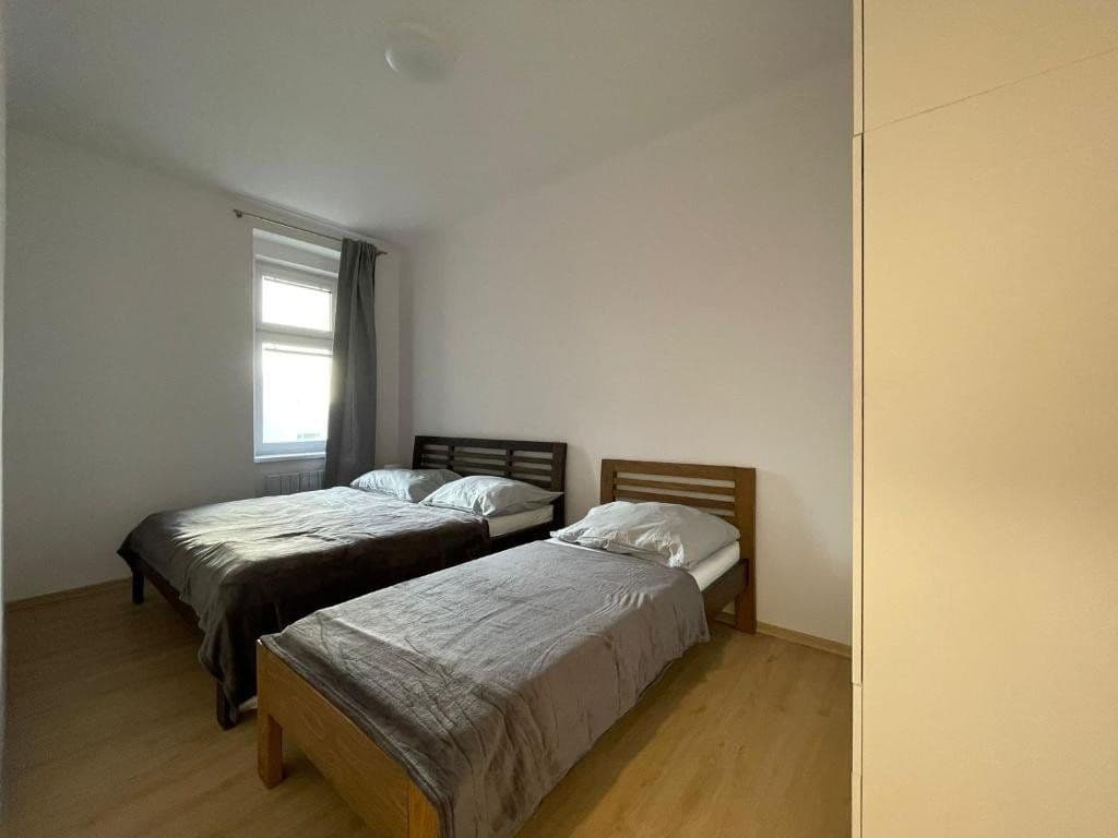 Prenájom bytu 48 m², Na Stráži, Praha, Praha Prenájom bytu 48 m², Na Stráži, Praha, Praha