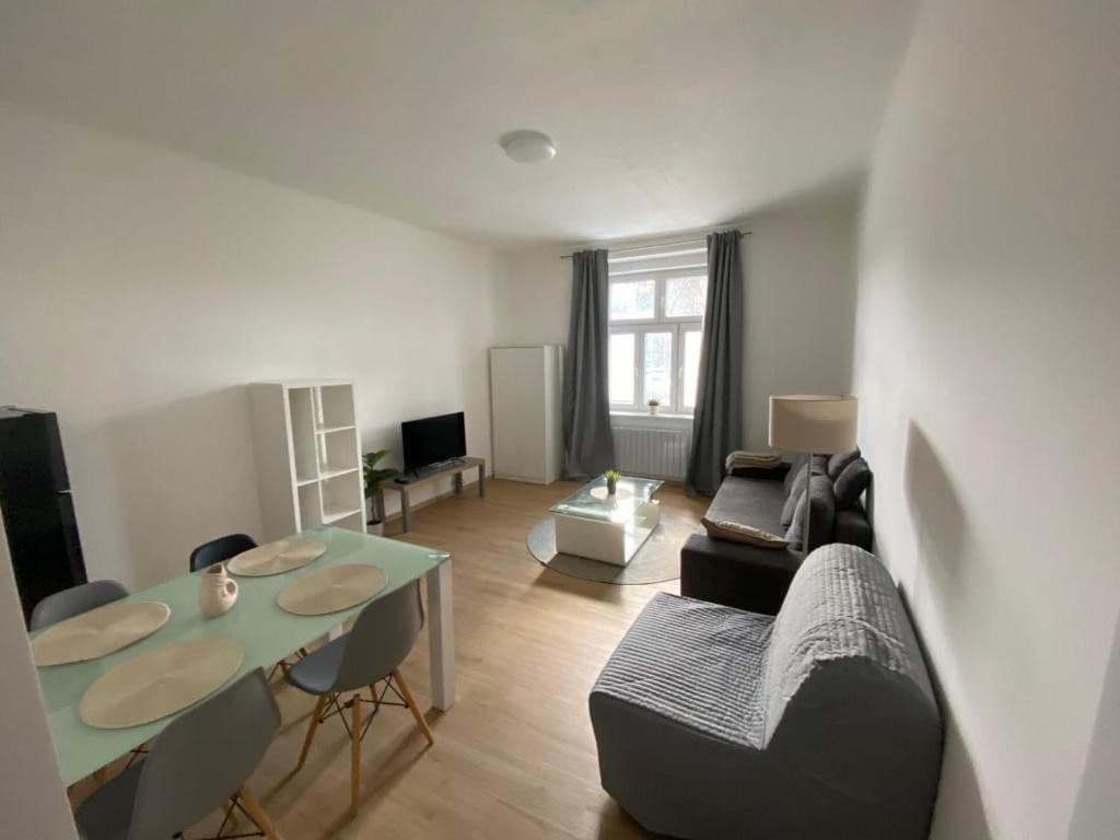 Prenájom bytu 48 m², Na Stráži, Praha, Praha Prenájom bytu 48 m², Na Stráži, Praha, Praha