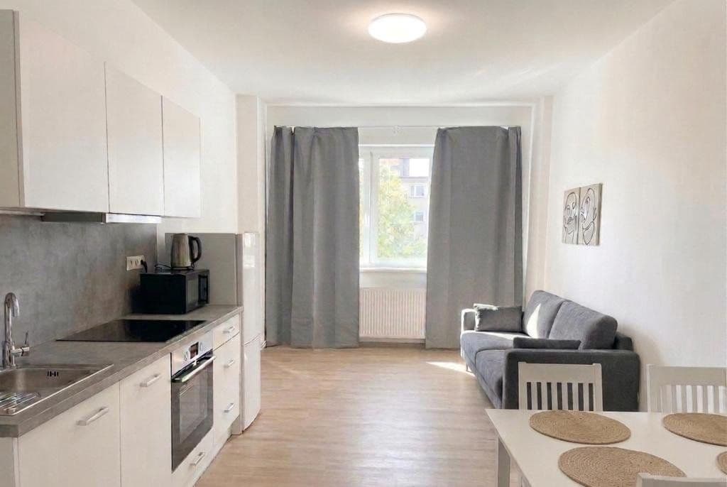 Prenájom bytu 50 m², Hanusova, Praha, Praha Prenájom bytu 50 m², Hanusova, Praha, Praha
