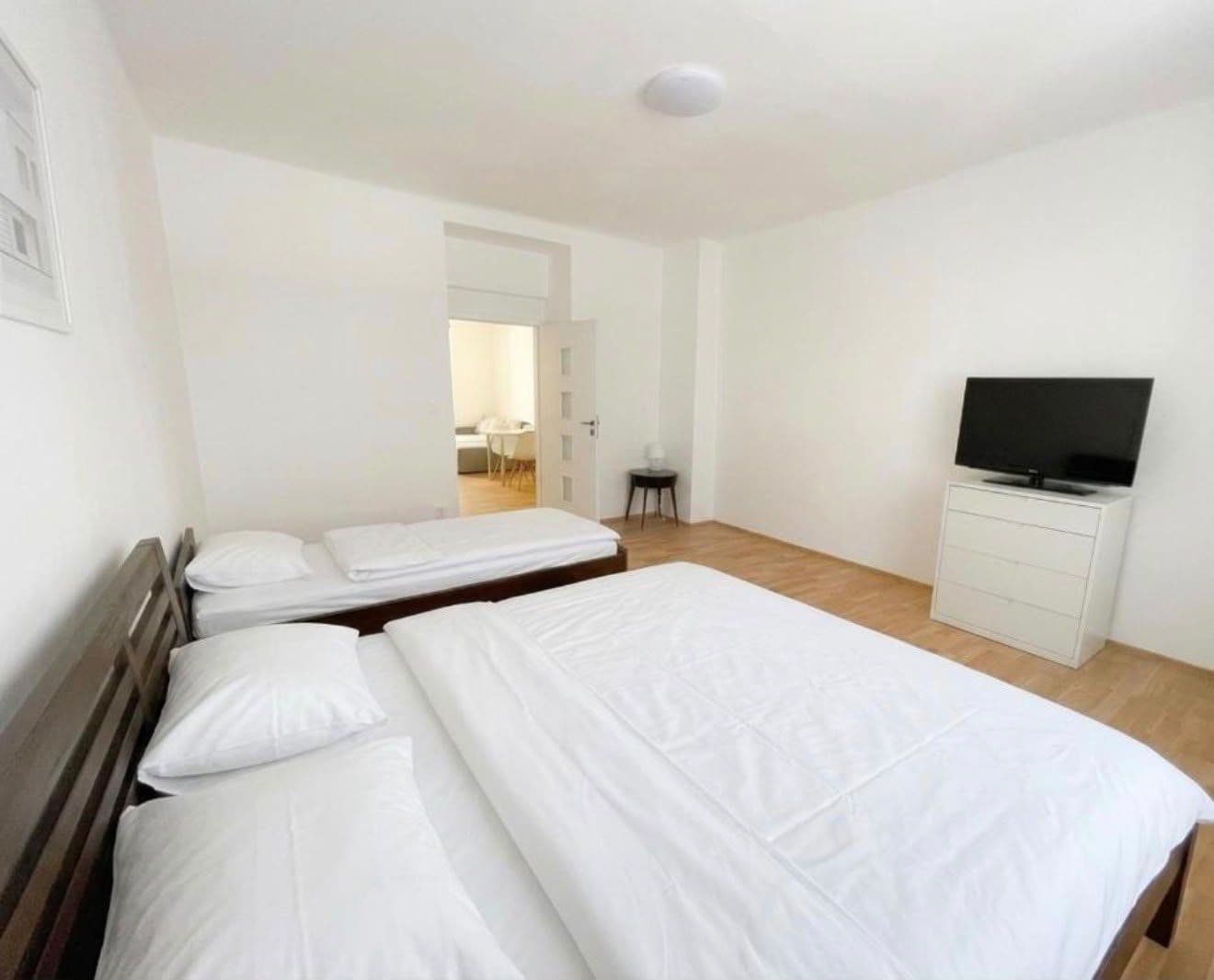 Prenájom bytu 52 m², Národní obrany, Praha, Praha Prenájom bytu 52 m², Národní obrany, Praha, Praha