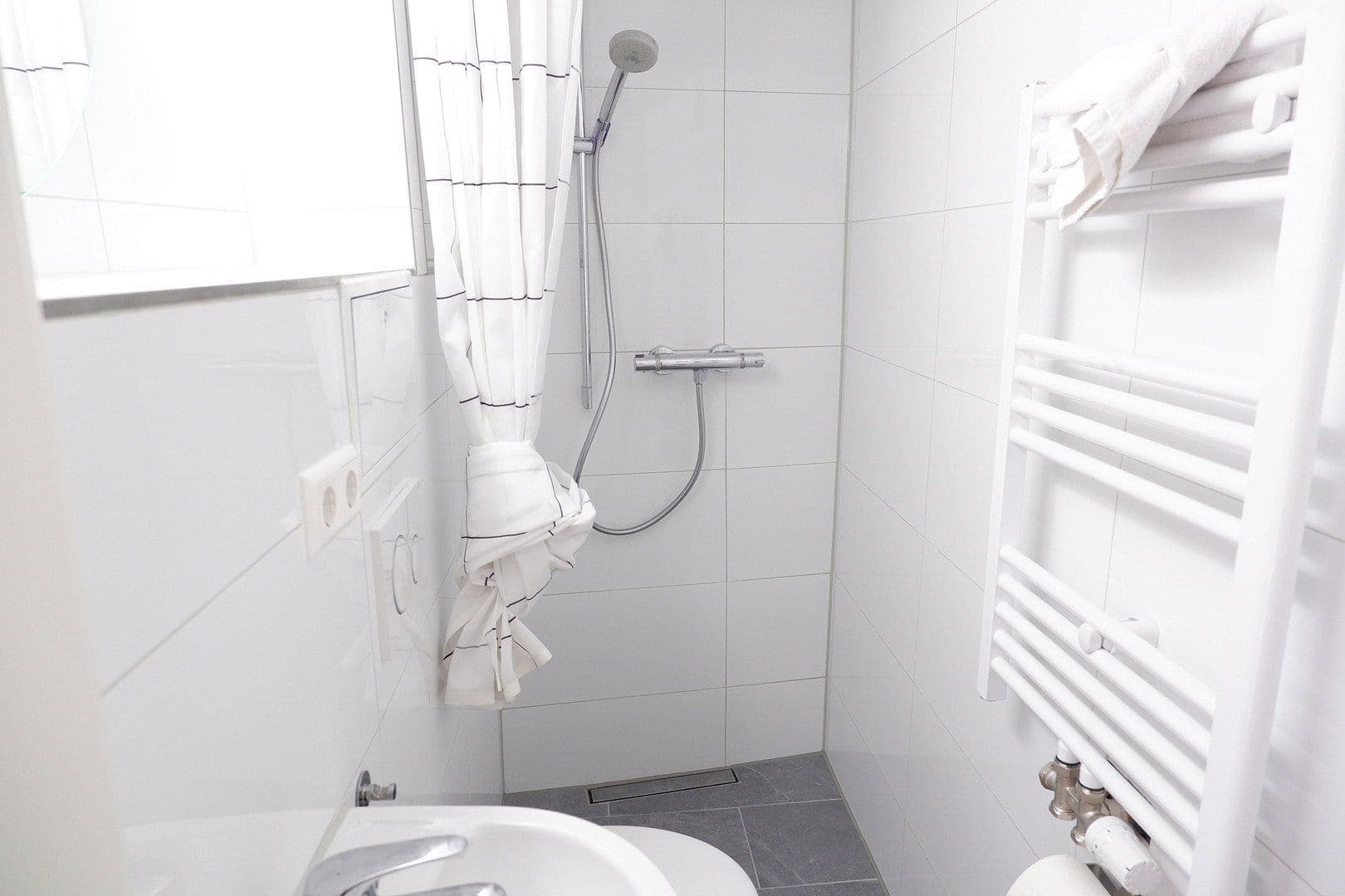 Prenájom bytu 2-izbový 25 m², Neckarhalde 4, Tübingen, Bádensko-Wurttembersko Prenájom bytu 2-izbový 25 m², Neckarhalde 4, Tübingen, Bádensko-Wurttembersko