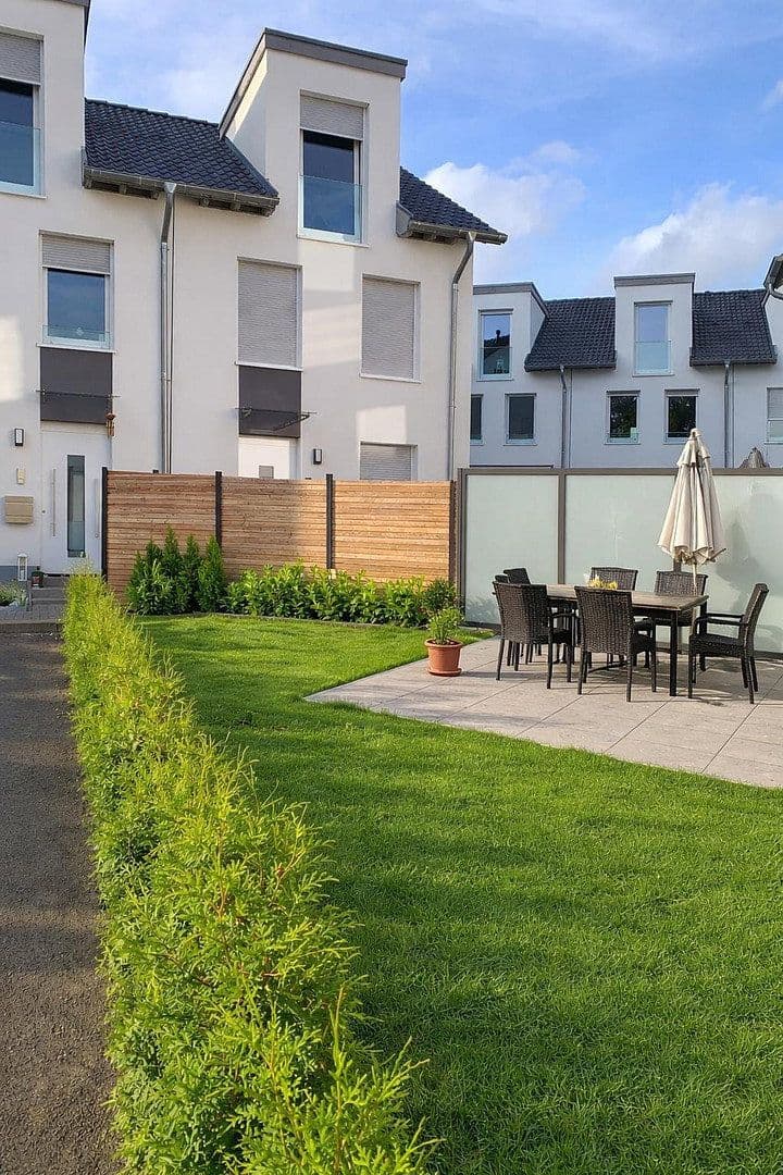 Predaj domu 119 m², pozemok 395 m², Norderstedt, Šlezvicko-Holštajnsko Predaj domu 119 m², pozemok 395 m², Norderstedt, Šlezvicko-Holštajnsko
