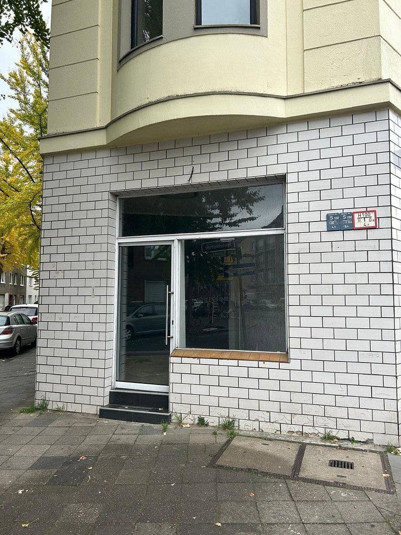 Prenájom nebytového priestoru 45 m², Rather Broich 75, Düsseldorf, Severné Porýnie - Westfálsko Prenájom nebytového priestoru 45 m², Rather Broich 75, Düsseldorf, Severné Porýnie - Westfálsko