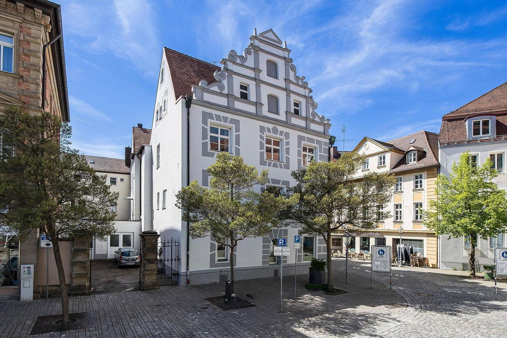 Predaj bytu 5-izbový 176 m², Ansbach, Bavorsko Predaj bytu 5-izbový 176 m², Ansbach, Bavorsko