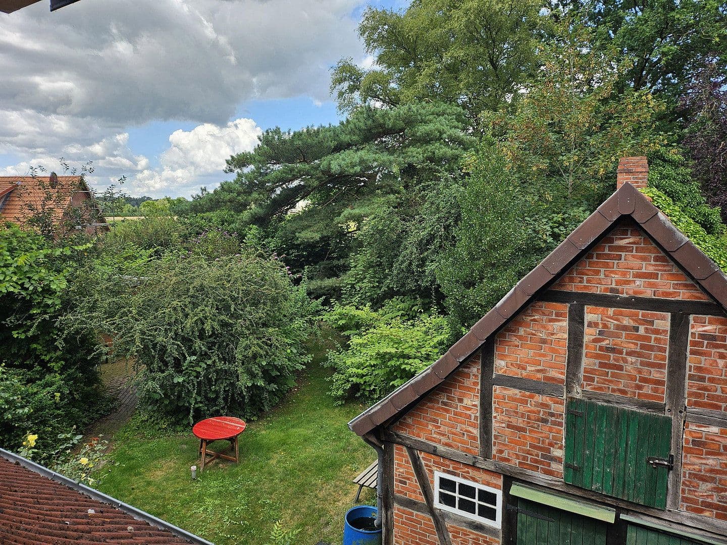 Predaj domu 212 m², pozemok 1.883 m², Quelkhorner Landstraße, Ottersberg, Dolné Sasko Predaj domu 212 m², pozemok 1.883 m², Quelkhorner Landstraße, Ottersberg, Dolné Sasko