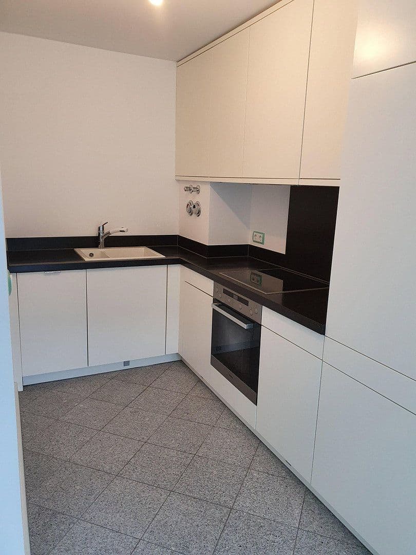 Prenájom bytu 2-izbový 65 m², Spitalstr 4, Ingolstadt, Bavorsko Prenájom bytu 2-izbový 65 m², Spitalstr 4, Ingolstadt, Bavorsko