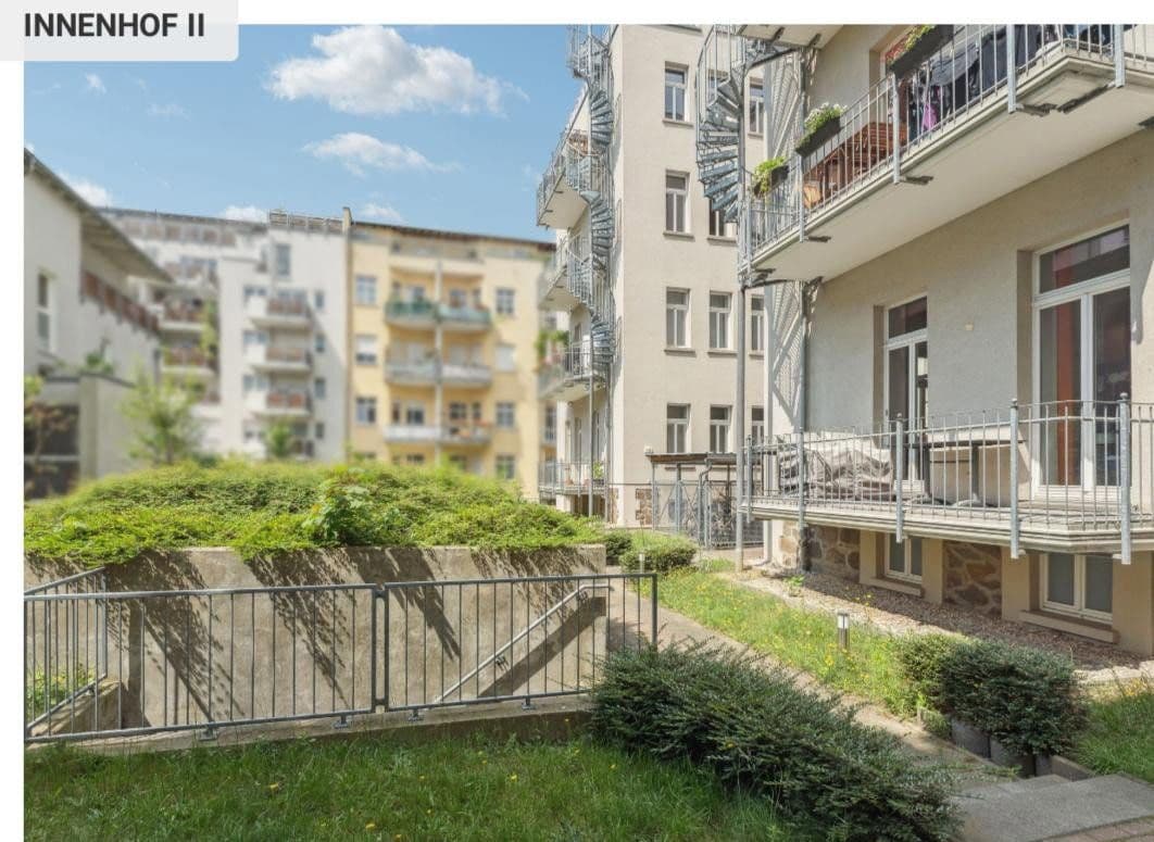 Prenájom bytu 2-izbový 98 m², Uferstraße 19, Leipzig, Sasko Prenájom bytu 2-izbový 98 m², Uferstraße 19, Leipzig, Sasko