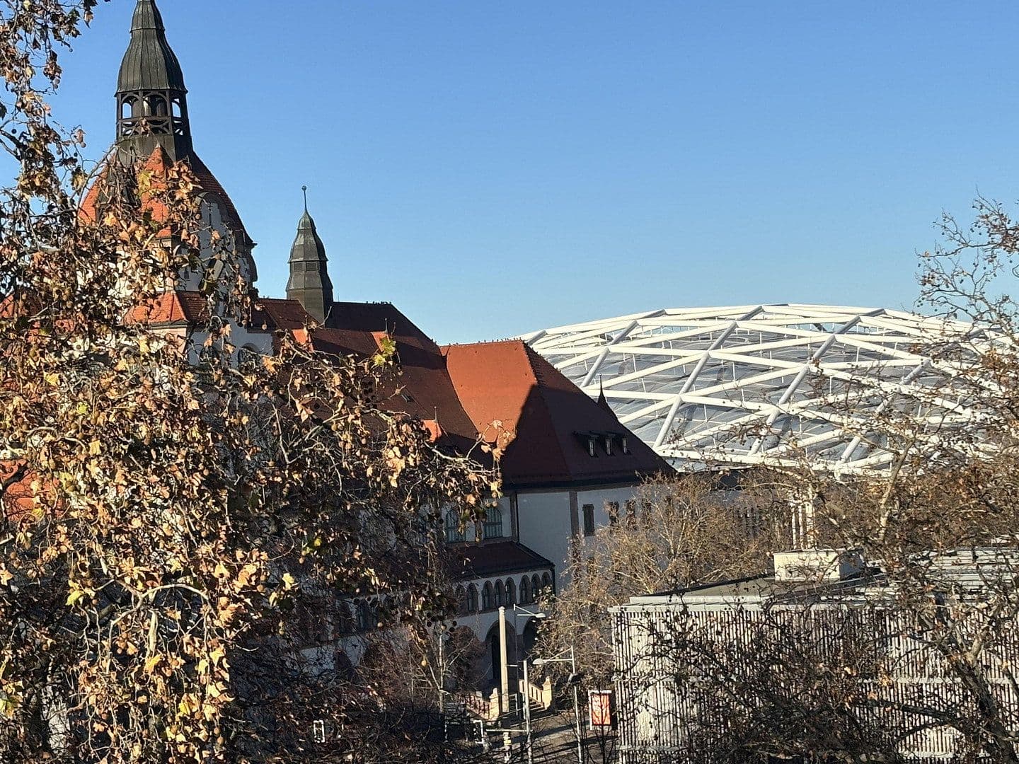 Prenájom bytu 2-izbový 98 m², Uferstraße 19, Leipzig, Sasko Prenájom bytu 2-izbový 98 m², Uferstraße 19, Leipzig, Sasko