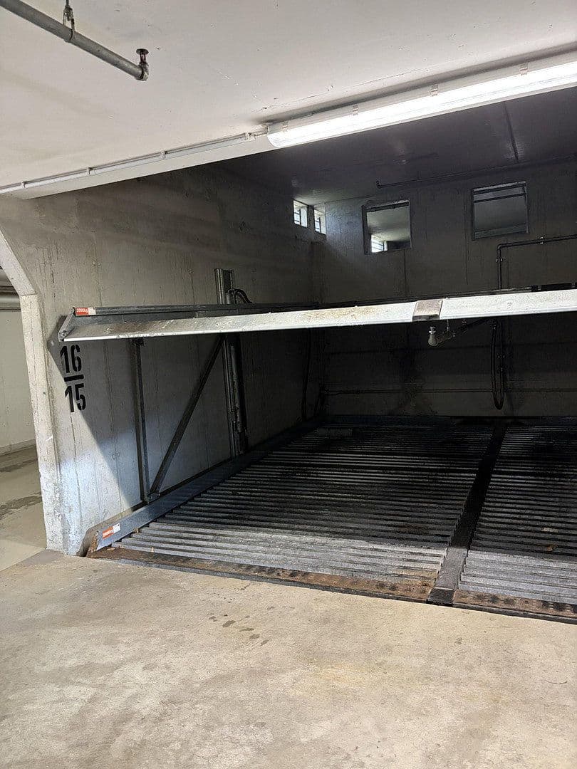 Prenájom bytu 2-izbový 98 m², Uferstraße 19, Leipzig, Sasko Prenájom bytu 2-izbový 98 m², Uferstraße 19, Leipzig, Sasko