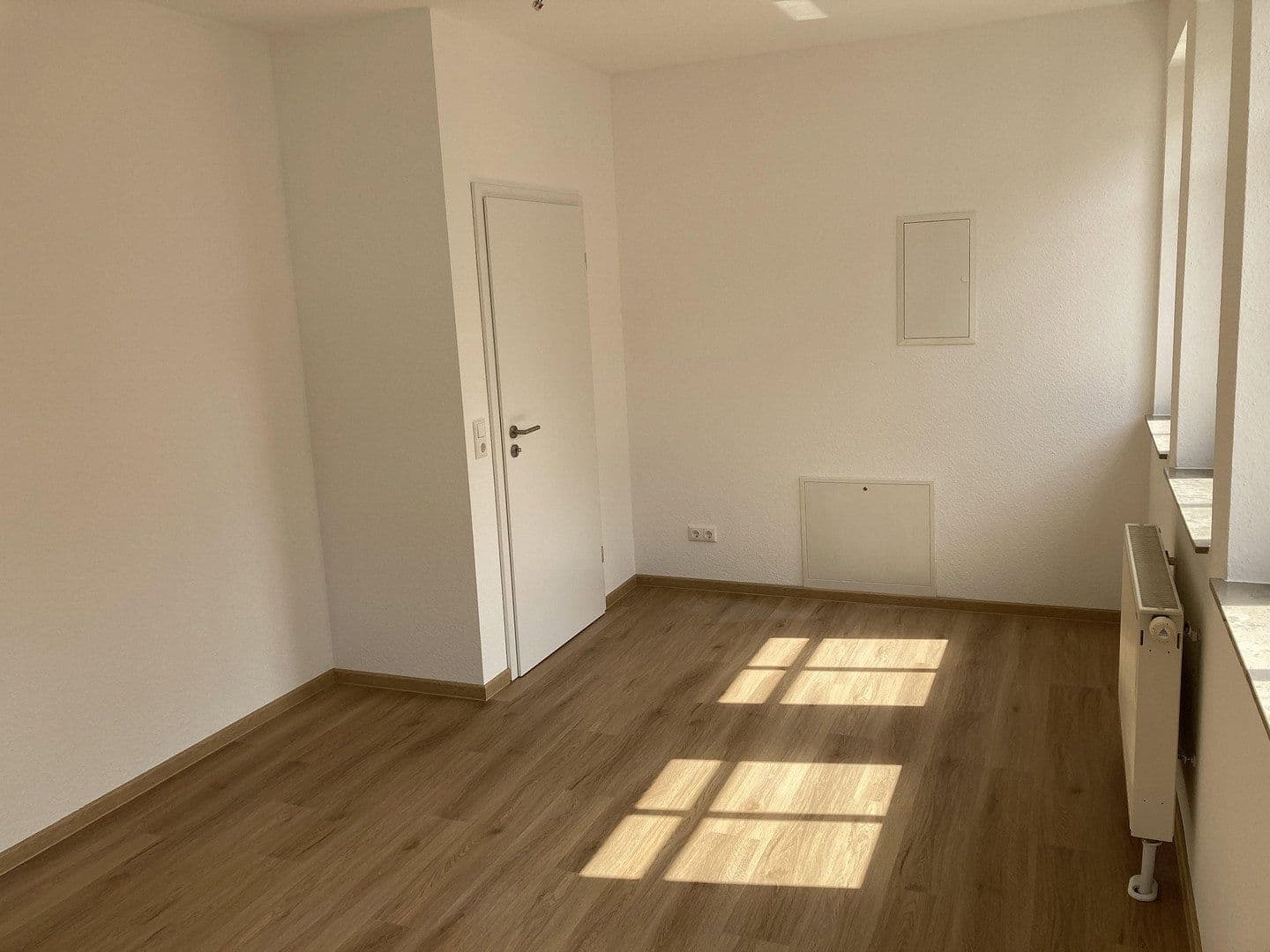 Prenájom bytu 3-izbový 90 m², Römerstraße 66, Obernburg am Main, Bavorsko Prenájom bytu 3-izbový 90 m², Römerstraße 66, Obernburg am Main, Bavorsko