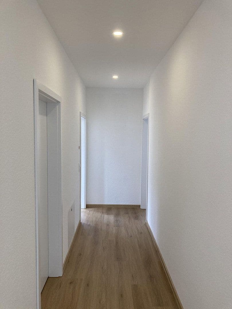 Prenájom bytu 3-izbový 90 m², Römerstraße 66, Obernburg am Main, Bavorsko Prenájom bytu 3-izbový 90 m², Römerstraße 66, Obernburg am Main, Bavorsko