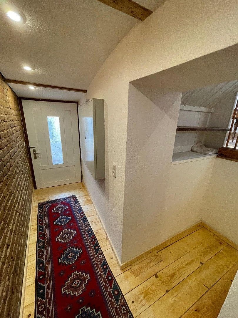 Prenájom bytu 2-izbový 70 m², Marktstr. 3, Rottenburg a. d. Laaber, Bavorsko Prenájom bytu 2-izbový 70 m², Marktstr. 3, Rottenburg a. d. Laaber, Bavorsko