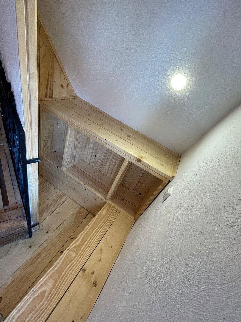 Prenájom bytu 2-izbový 70 m², Marktstr. 3, Rottenburg a. d. Laaber, Bavorsko Prenájom bytu 2-izbový 70 m², Marktstr. 3, Rottenburg a. d. Laaber, Bavorsko