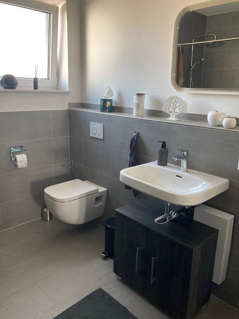 Prenájom bytu 3-izbový 90 m², In der Flachen 1, Zülpich, Severné Porýnie - Westfálsko Prenájom bytu 3-izbový 90 m², In der Flachen 1, Zülpich, Severné Porýnie - Westfálsko