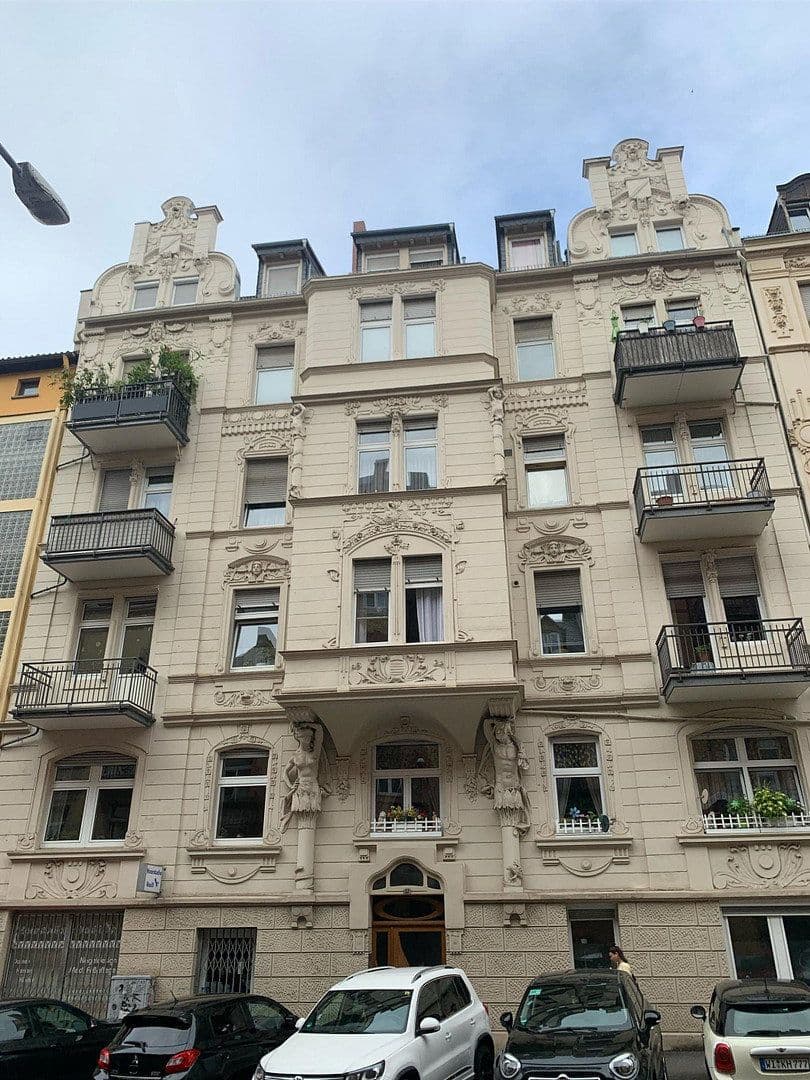 Prenájom bytu 2-izbový 56 m², Gneisenaustrasse 10, Wiesbaden, Hesensko Prenájom bytu 2-izbový 56 m², Gneisenaustrasse 10, Wiesbaden, Hesensko