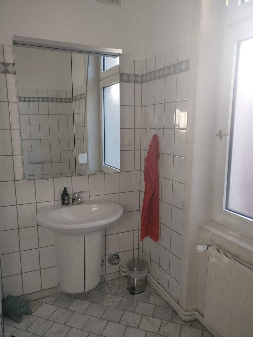 Prenájom bytu 2-izbový 56 m², Gneisenaustrasse 10, Wiesbaden, Hesensko Prenájom bytu 2-izbový 56 m², Gneisenaustrasse 10, Wiesbaden, Hesensko