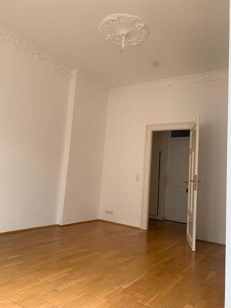 Prenájom bytu 2-izbový 56 m², Gneisenaustrasse 10, Wiesbaden, Hesensko Prenájom bytu 2-izbový 56 m², Gneisenaustrasse 10, Wiesbaden, Hesensko