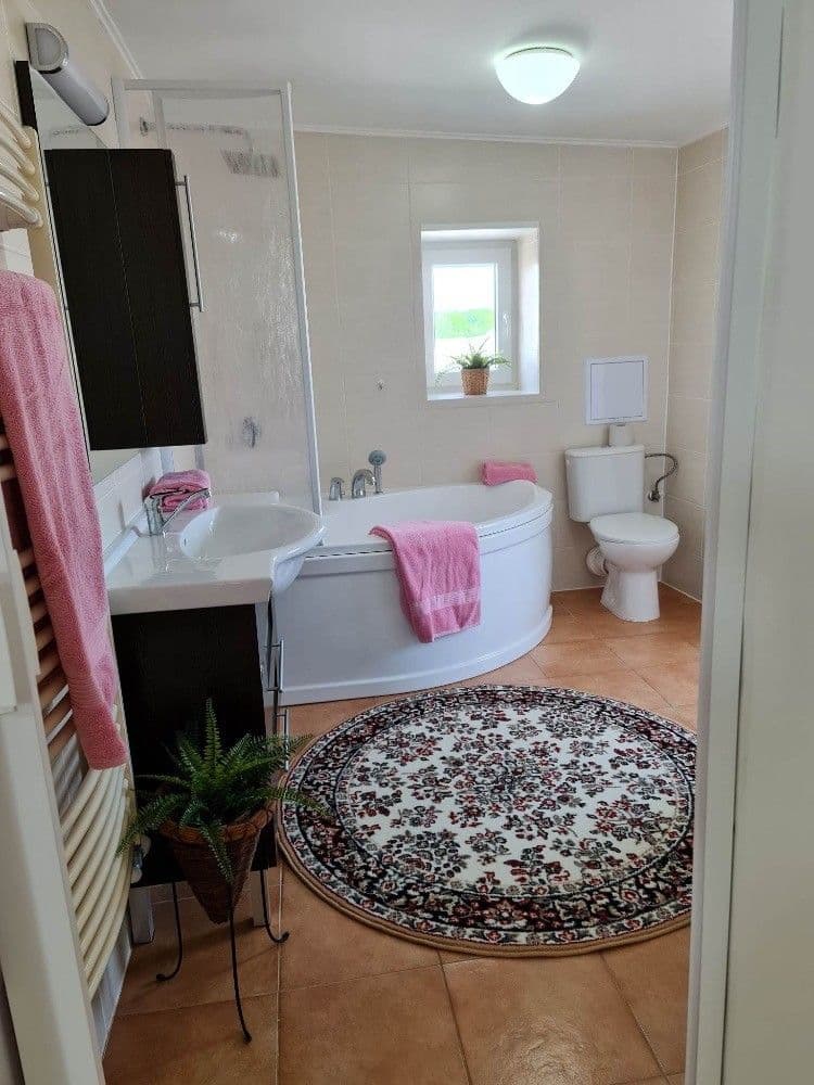 Prenájom bytu 2-izbový 51 m², Městský kopec, Bílovec, Moravskoslezský kraj Prenájom bytu 2-izbový 51 m², Městský kopec, Bílovec, Moravskoslezský kraj