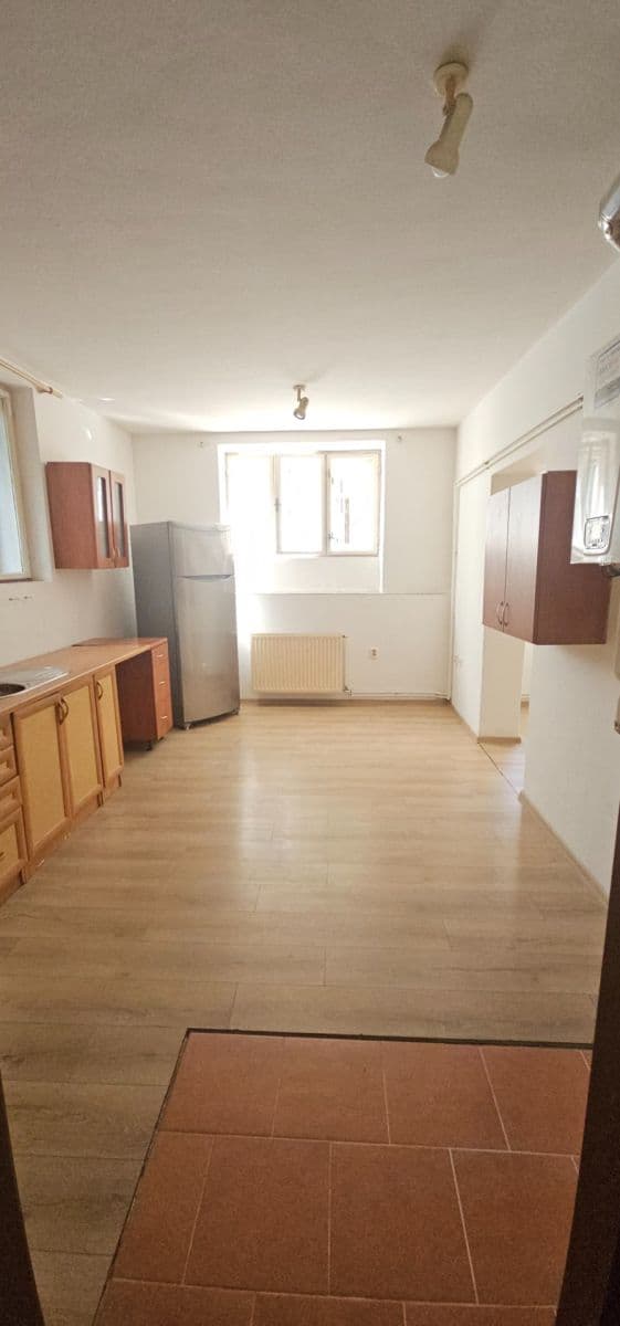 Prenájom bytu 2-izbový 60 m², třída Spojenců, Opava, Moravskoslezský kraj Prenájom bytu 2-izbový 60 m², třída Spojenců, Opava, Moravskoslezský kraj
