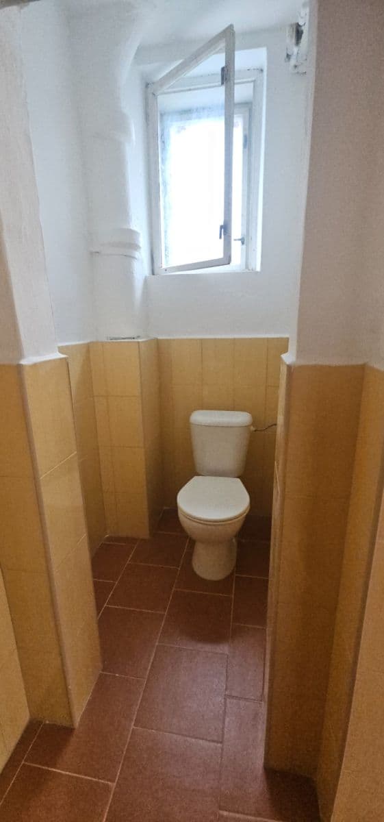 Prenájom bytu 2-izbový 60 m², třída Spojenců, Opava, Moravskoslezský kraj Prenájom bytu 2-izbový 60 m², třída Spojenců, Opava, Moravskoslezský kraj