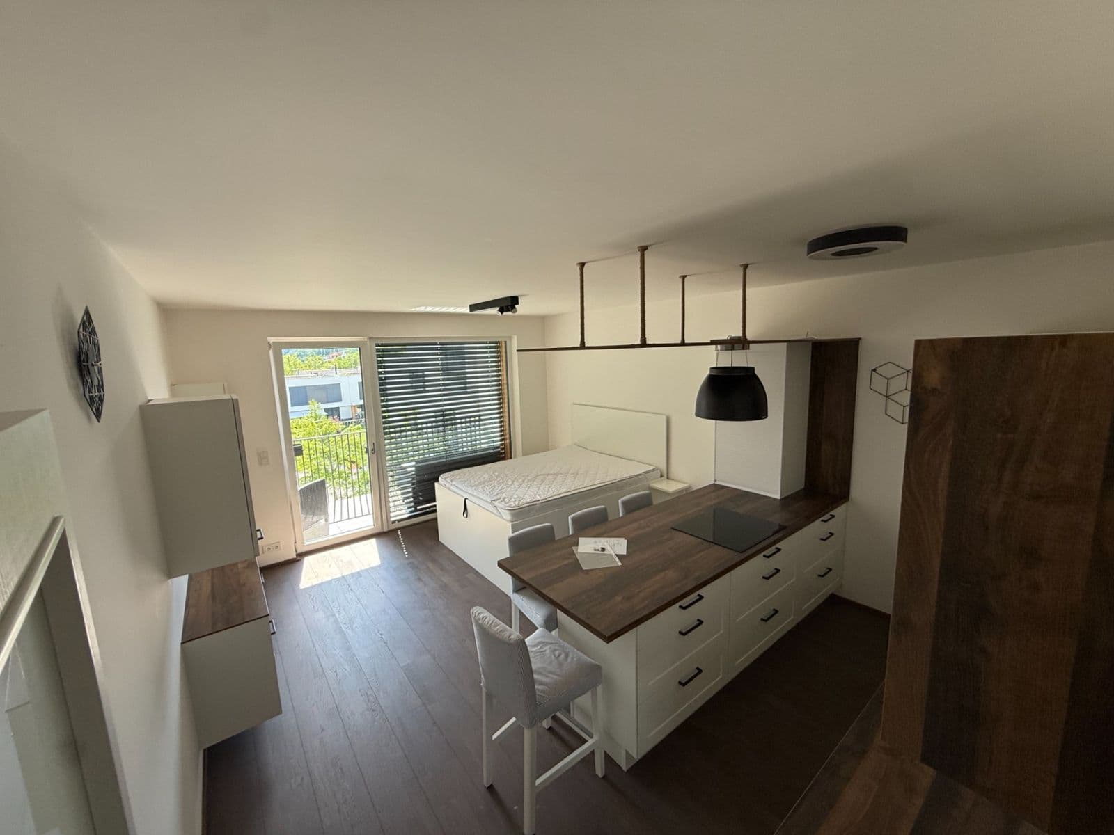 Prenájom bytu 1-izbový 36 m², Vrbova, Praha, Praha Prenájom bytu 1-izbový 36 m², Vrbova, Praha, Praha