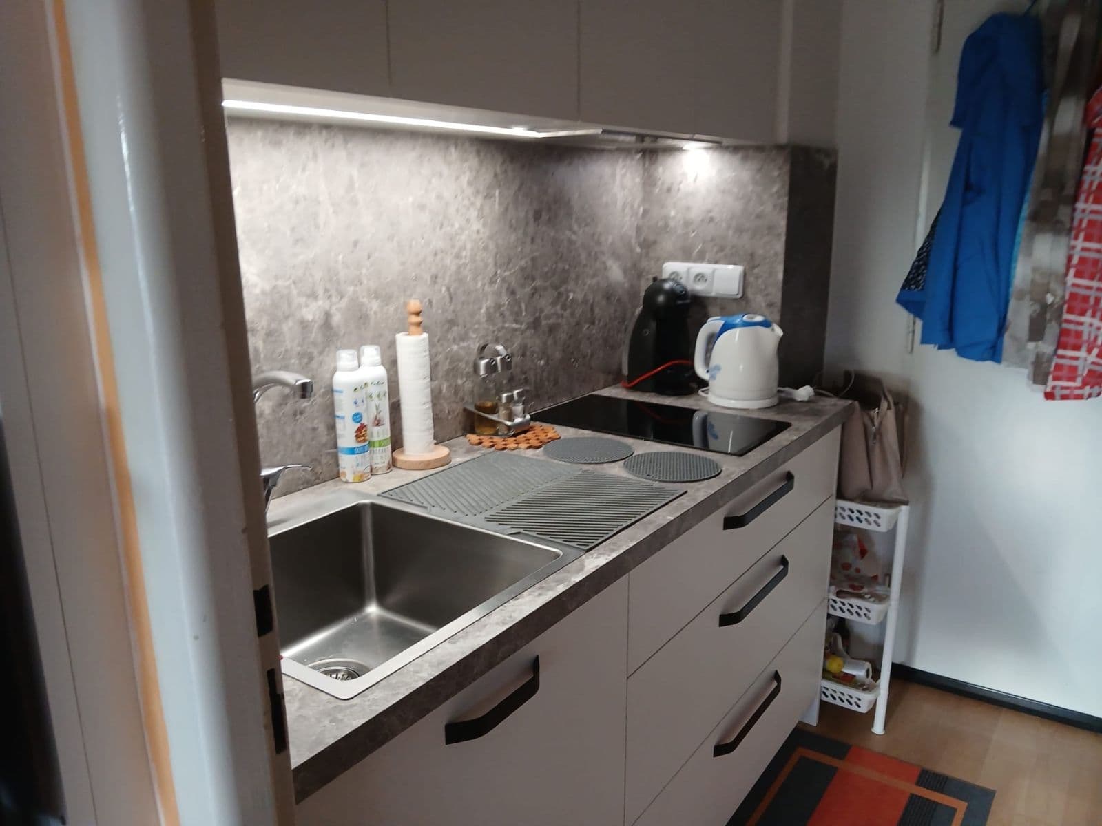 Prenájom bytu 1-izbový 27 m², Horní Valy, Hodonín, Jihomoravský kraj Prenájom bytu 1-izbový 27 m², Horní Valy, Hodonín, Jihomoravský kraj