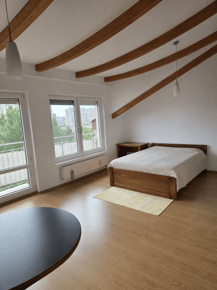 Predaj bytu 5-izbový 180 m², Lužná, Petržalka, Bratislavský kraj Predaj bytu 5-izbový 180 m², Lužná, Petržalka, Bratislavský kraj