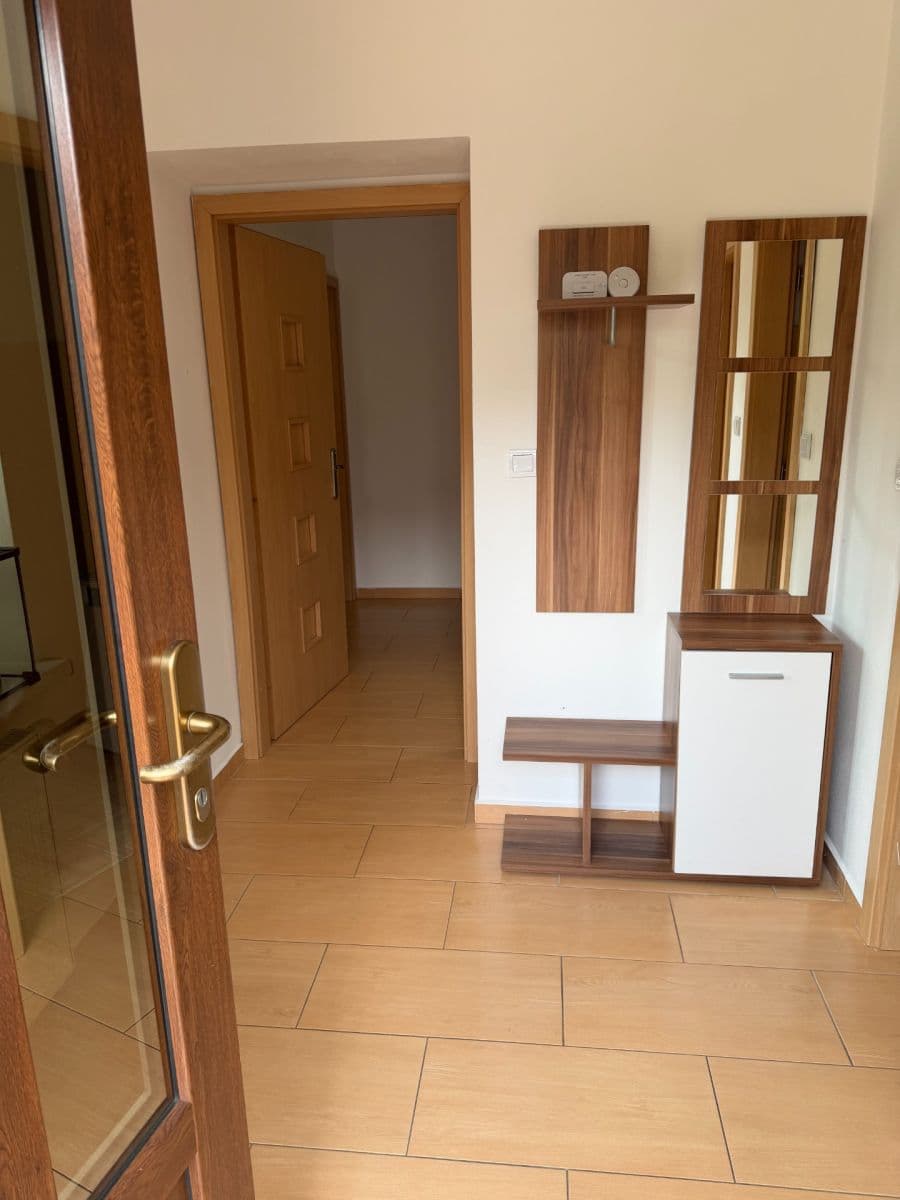Prenájom domu 160 m², pozemok 285 m², Horova, Bruntál, Moravskoslezský kraj Prenájom domu 160 m², pozemok 285 m², Horova, Bruntál, Moravskoslezský kraj
