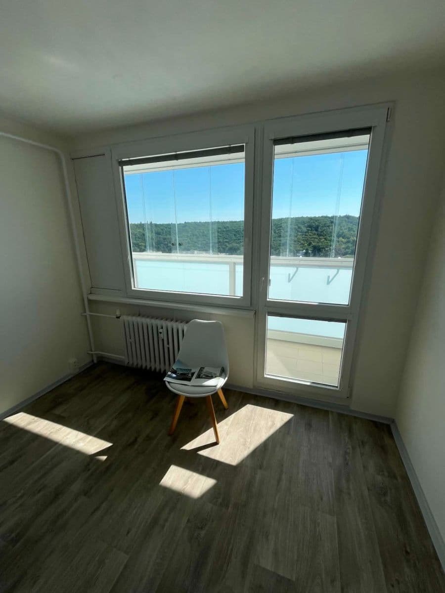 Predaj bytu 3-izbový 60 m², Kukučínova, Praha, Praha Predaj bytu 3-izbový 60 m², Kukučínova, Praha, Praha