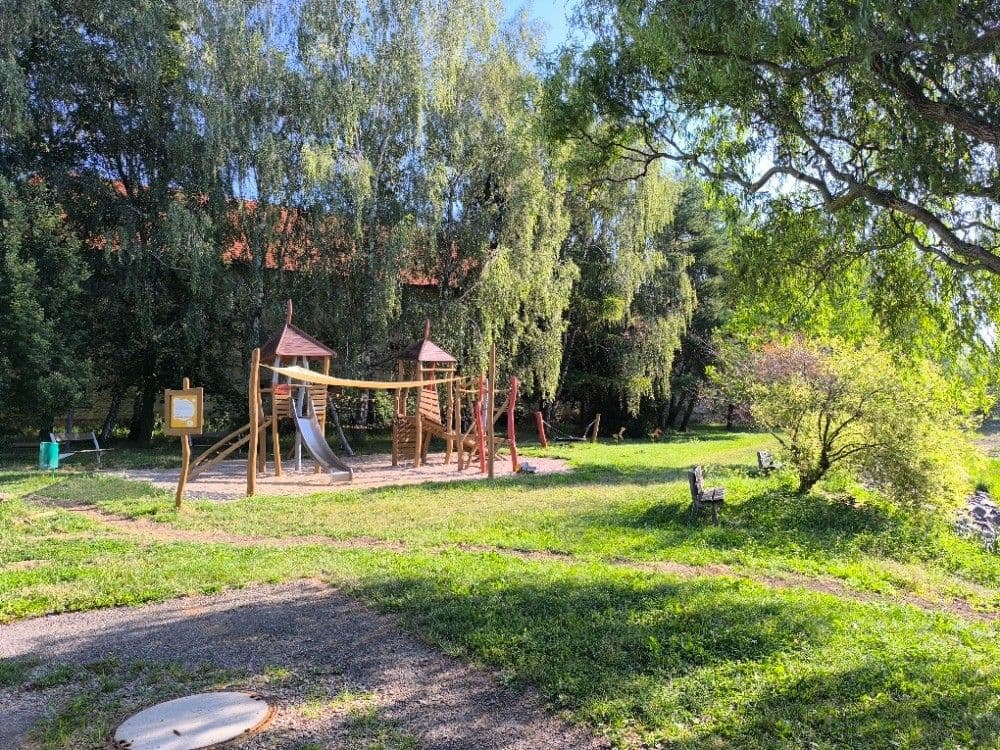 Predaj bytu 2-izbový 40 m², Mirešická, Jinočany, Středočeský kraj Predaj bytu 2-izbový 40 m², Mirešická, Jinočany, Středočeský kraj